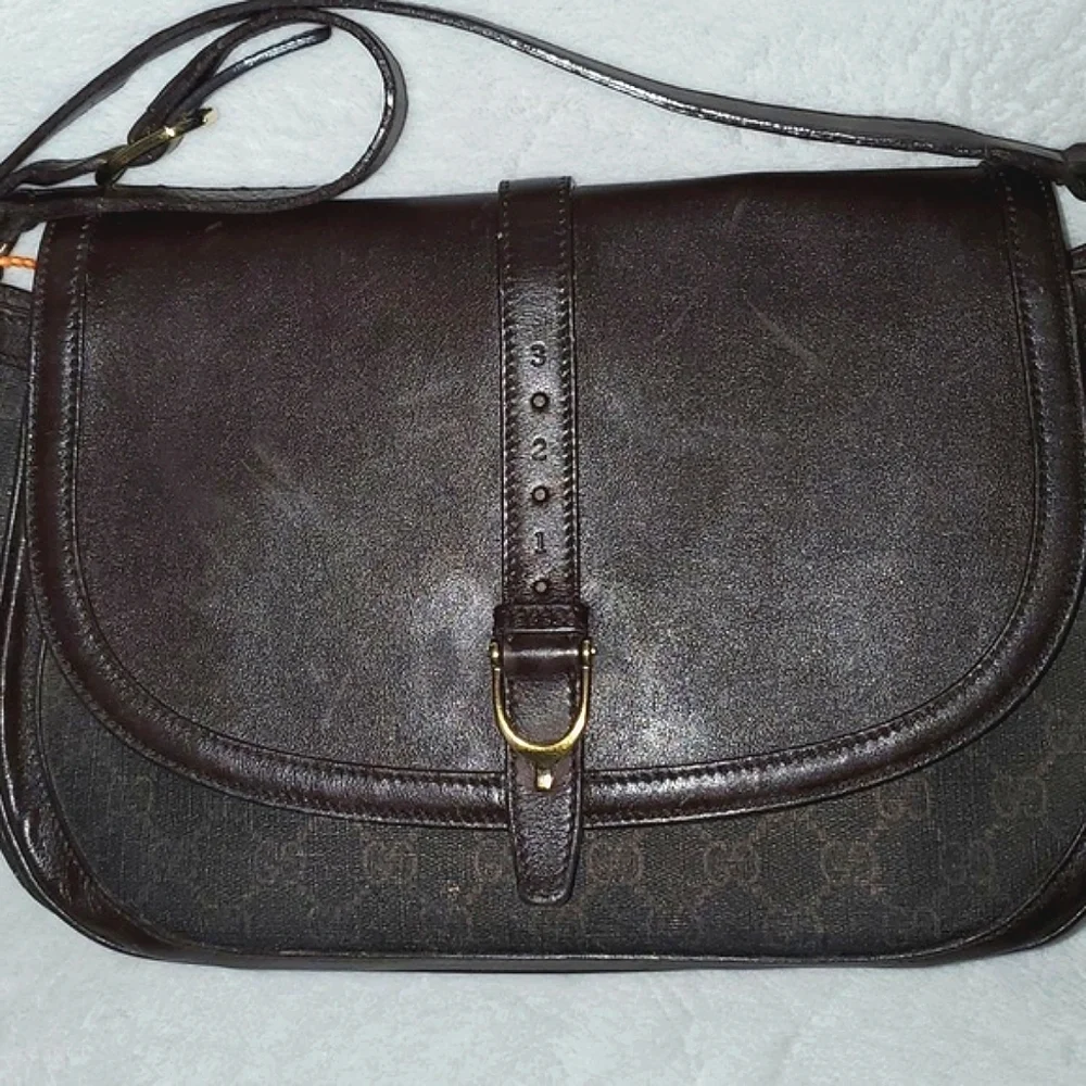 Gucci Supreme Stirrup Crossbody Bag